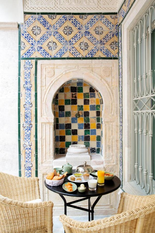 Hotel Dar Dorra Tunisi Esterno foto